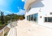 Chalet independiente con terreno en venta en Benahavís ref: TR396973 foto