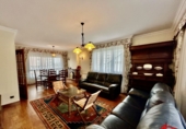 Chalet independiente con terreno en venta en Laredo ref: TR396970 foto