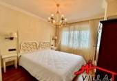 Chalet independiente con terreno en venta en Laredo ref: TR396970 foto