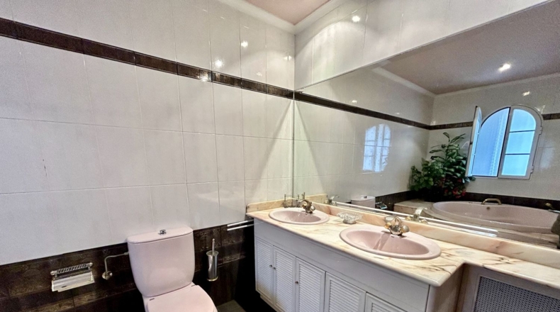 Cantabria - Laredo - 570m2