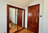 Chalet independiente con terreno en venta en Laredo ref: TR396970 foto
