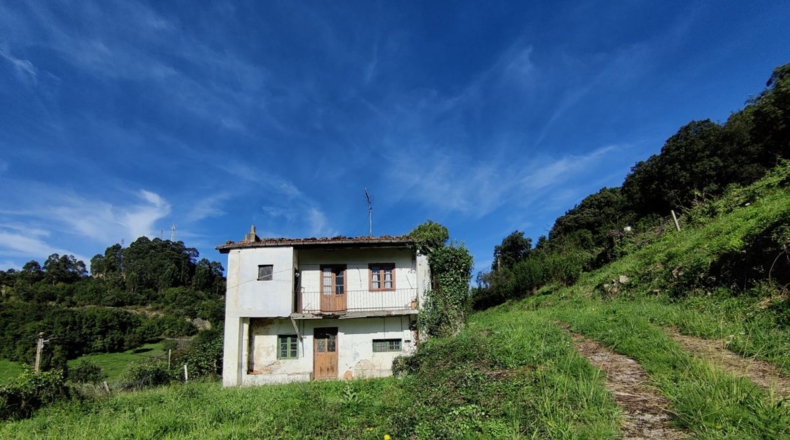 Cantabria - Laredo - 3500m2