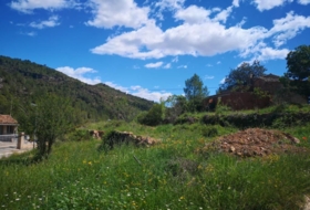 Sueras 1042&nbsp;м²