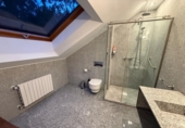 Отдельно стоящий дом с участком на продажу в городе Soano. Фото
