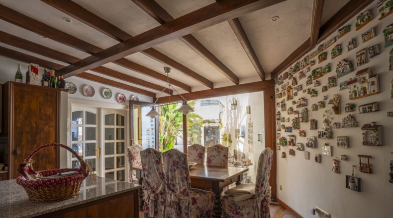 Las Palmas - San Bartolomé de Tirajana - 186m2
