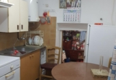Дом с участком на продажу в городе La Solana. Фото