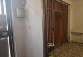 Дом с участком на продажу в городе La Vall d'Uixó. Фото