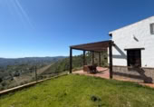 Casa de campo con terreno en venta en Málaga ref: TR394618 foto