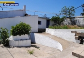 Загородный дом с участком на продажу в городе Valencia de Alcántara Фото