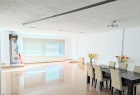 Lora del Río 320&nbsp;m² 