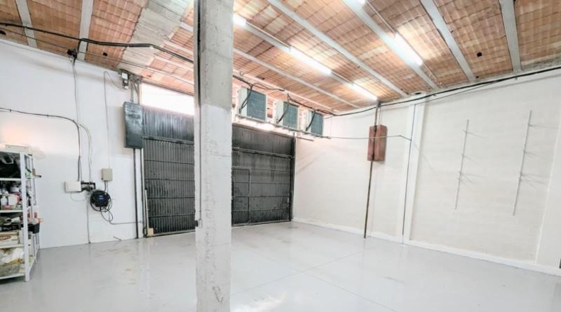 Sevilla - Lora del Río - 320m2
