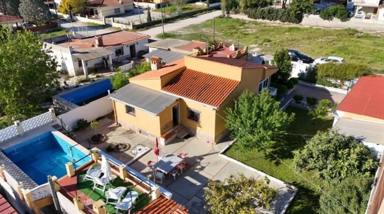 Сарагоса - María de Huerva - 678m2