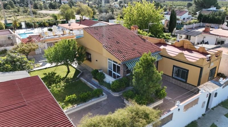 Сарагоса - María de Huerva - 678m2