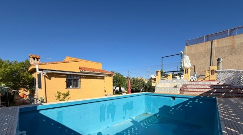Сарагоса - María de Huerva - 678m2