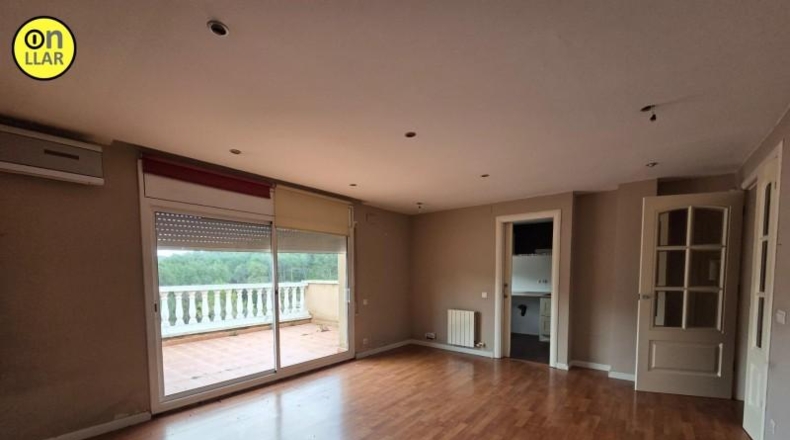 Barcelona - Canyelles - 594m2
