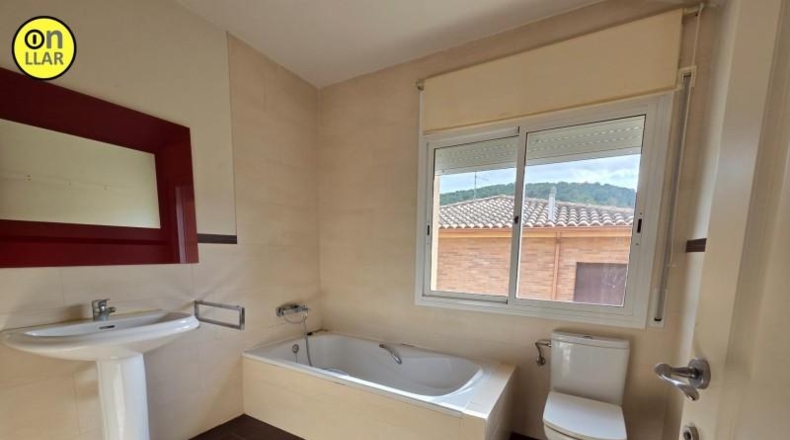 Barcelona - Canyelles - 594m2