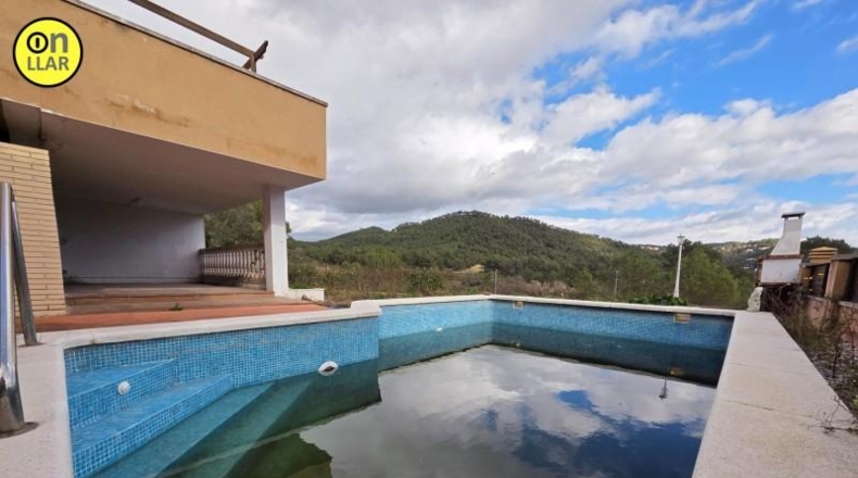 Barcelona - Canyelles - 594m2
