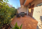 Chalet independiente con terreno en venta en la España, Oropesa del Mar, ref: TR401793 foto