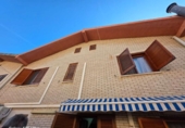 Chalet independiente con terreno en venta en la España, Oropesa del Mar, ref: TR401793 foto