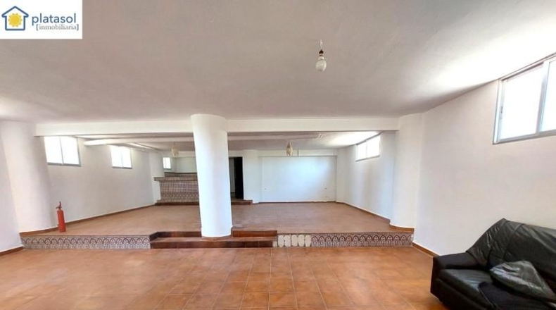 Sevilla - Guillena - 1686m2