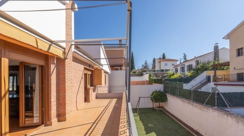 Granada - Peligros - 420m2