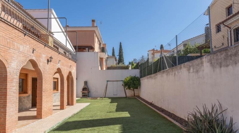 Granada - Peligros - 420m2