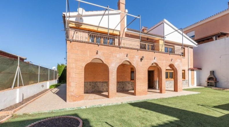Granada - Peligros - 420m2