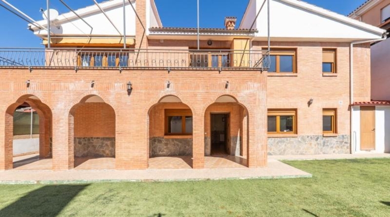 Granada - Peligros - 420m2