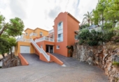 Xalet independent amb terreny en venda a la España, Dénia, ref.: TR401826 foto