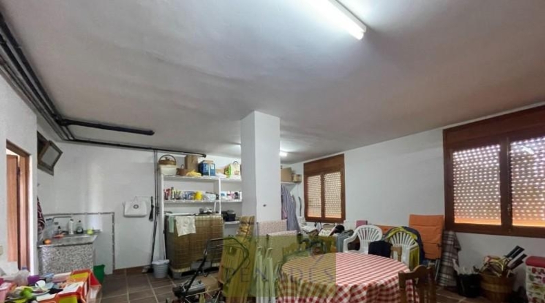 Valencia - Onteniente - 8991m2