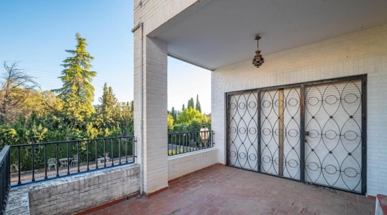 Granada - Huétor Vega - 2690m2