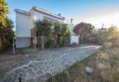 Chalet independiente con terreno en venta en la España, Huétor Vega, ref: TR401886 foto