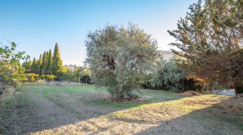 Granada - Huétor Vega - 2690m2