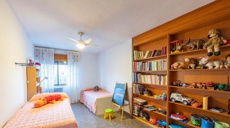 Granada - Huétor Vega - 2690m2