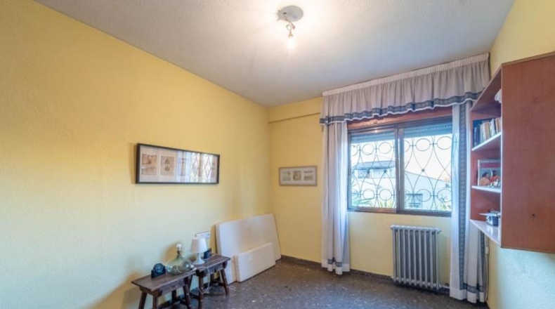 Granada - Huétor Vega - 2690m2