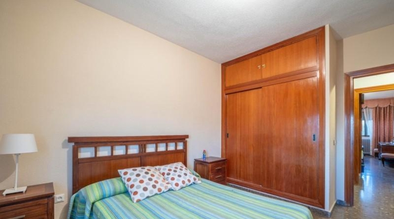 Granada - Huétor Vega - 2690m2
