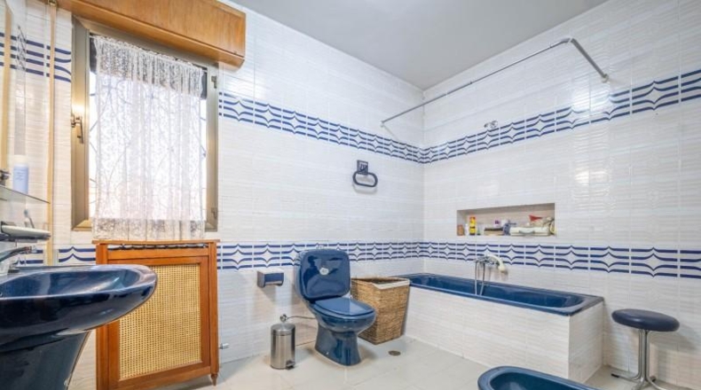 Granada - Huétor Vega - 2690m2
