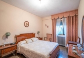 Chalet independiente con terreno en venta en la España, Huétor Vega, ref: TR401886 foto