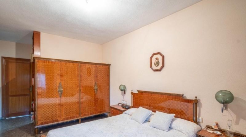 Granada - Huétor Vega - 2690m2