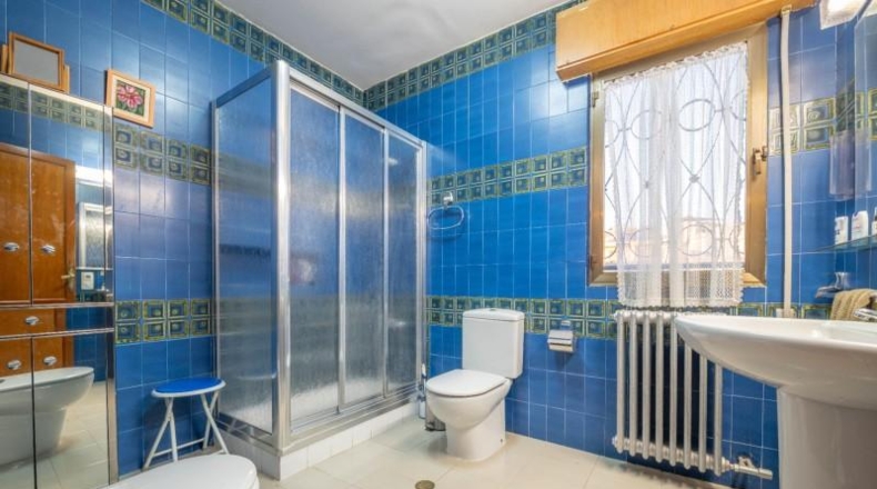 Granada - Huétor Vega - 2690m2