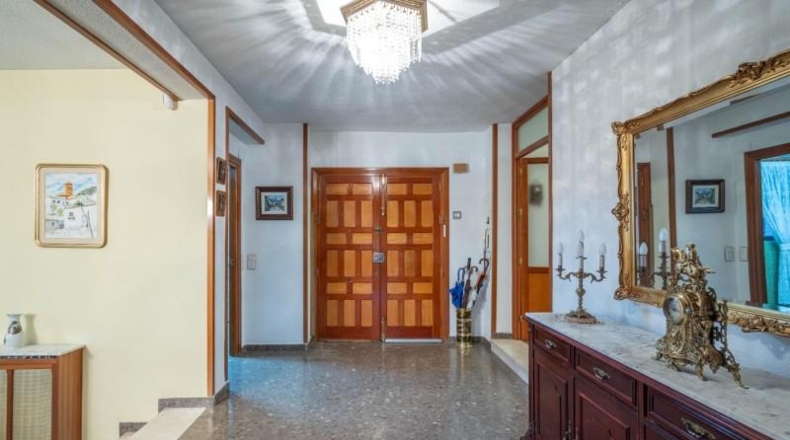 Granada - Huétor Vega - 2690m2