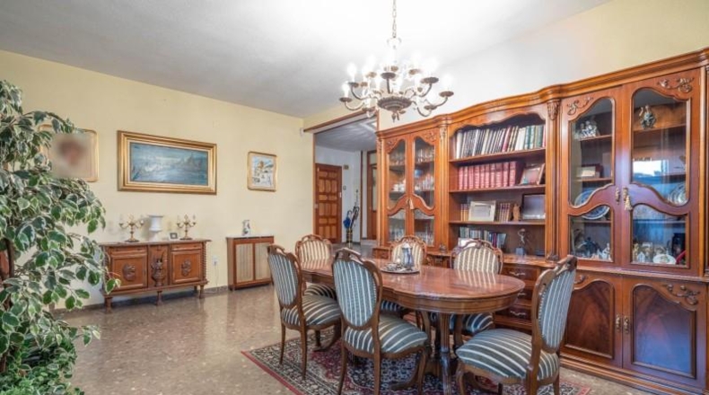 Granada - Huétor Vega - 2690m2