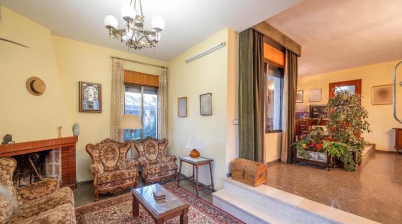 Granada - Huétor Vega - 2690m2
