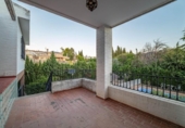 Chalet independiente con terreno en venta en la España, Huétor Vega, ref: TR401886 foto