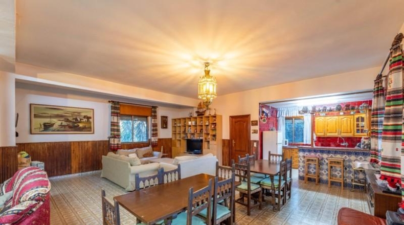 Granada - Huétor Vega - 2690m2