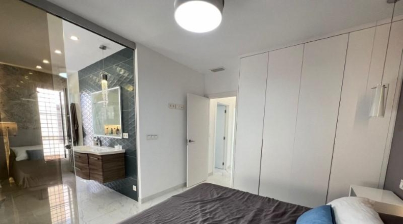 Alicante - Torrevieja - 350m2