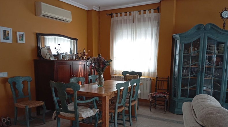 Ciudad Real - Valdepeñas - 951m2