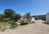 Casa de camp amb terreny en venda a Vélez-Blanco ref.: TR402040 foto