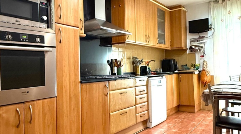 Barcelona - Sant Boi de Llobregat - 132m2
