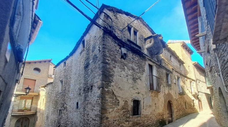 Huesca - Boltaña - 975m2